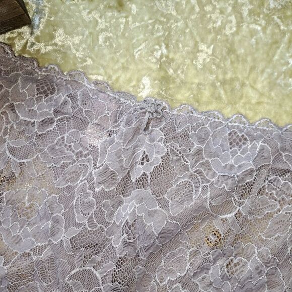 NWT/NWOT Victoria Secret Garter/Thong - Picture 5 of 6